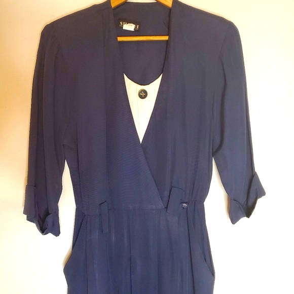 One-Piece Boxy Navy 80s Business Pantsuit with Removable Dickie - Picture 13 of 15